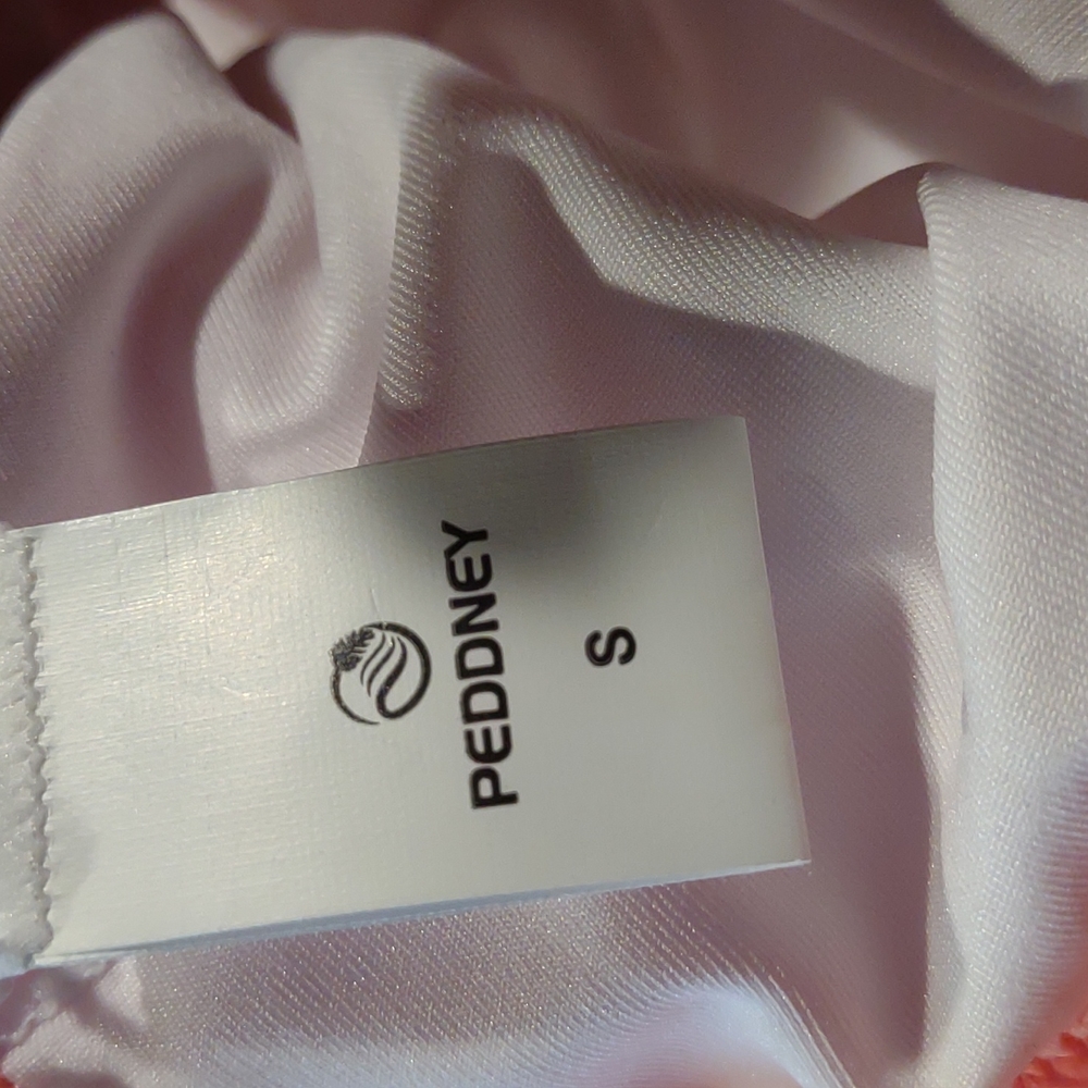 Peddney one piece coral size Small ruffled swimsuit.  NWOT Size S ADORABLE - Picture 5 of 5